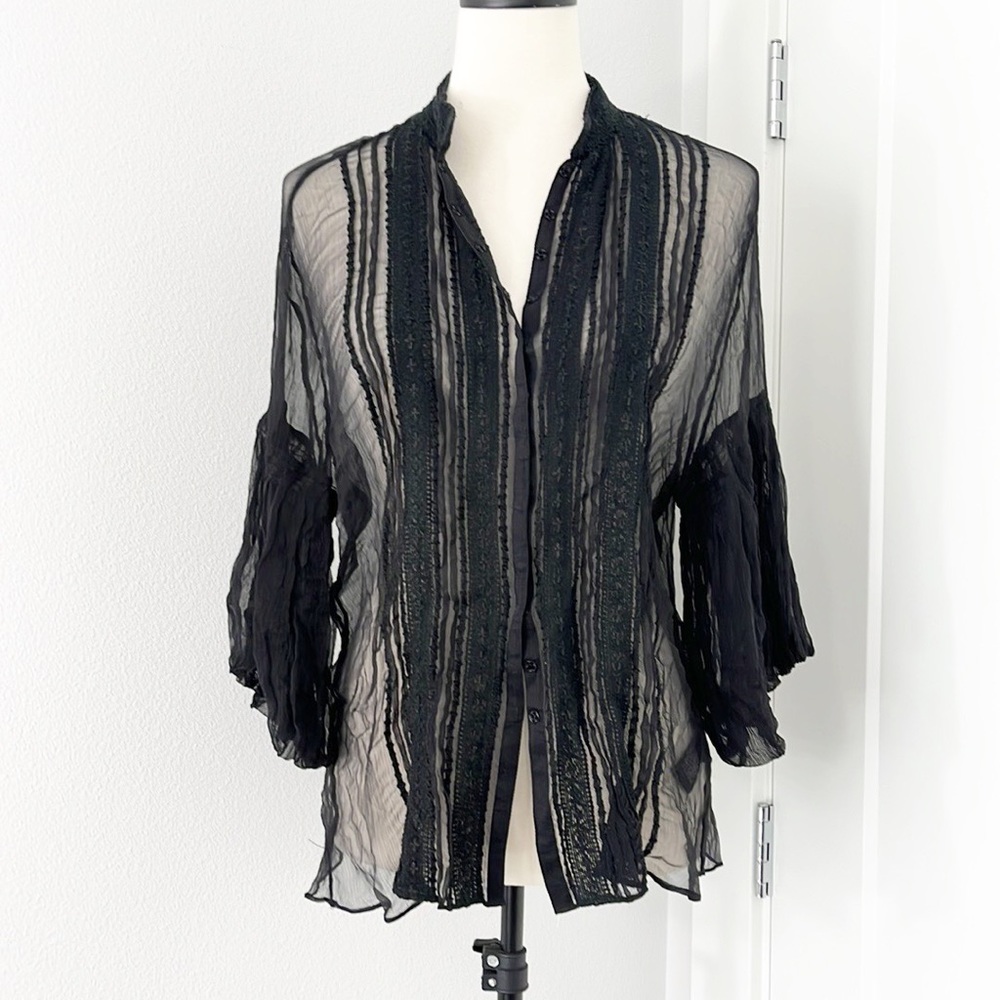 Chaudry KC Medium Black Sheer Button Down Bell Sleeve Blouse
